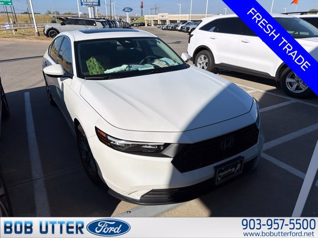 Used 2024 Honda Accord EX image 2