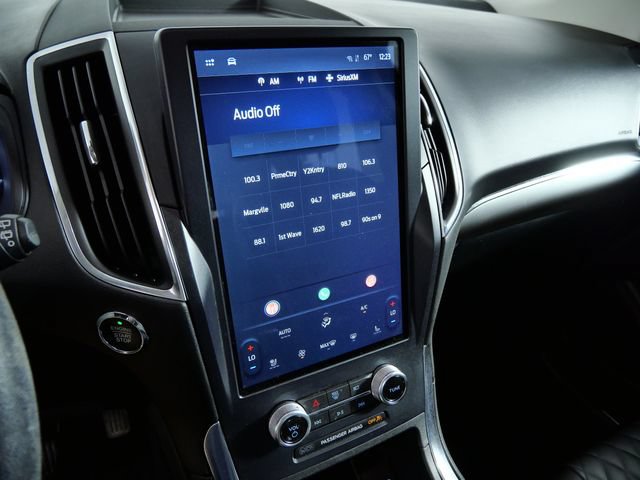 Certified 2023 Ford Edge Titanium AWD/4WD image 18