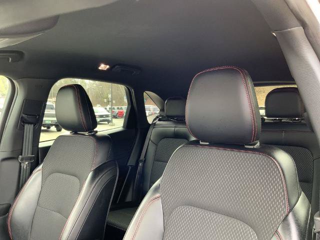Certified 2025 Ford Escape ST-Line Select AWD/4WD image 20