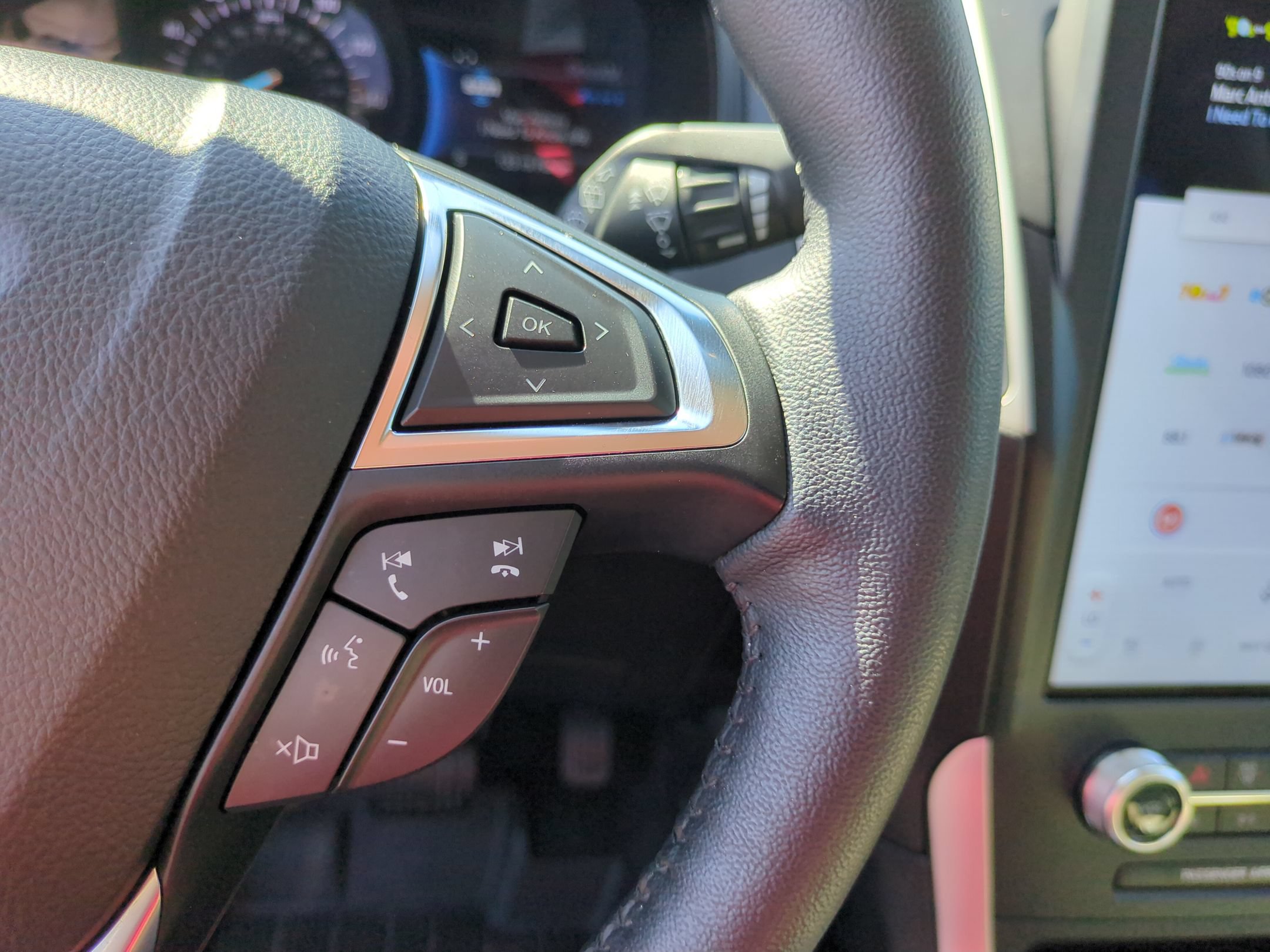 Certified 2023 Ford Edge SEL w/ Convenience Package AWD/4WD image 20