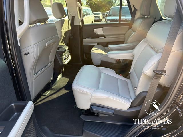 Certified 2025 Ford Expedition Active RWD image 30