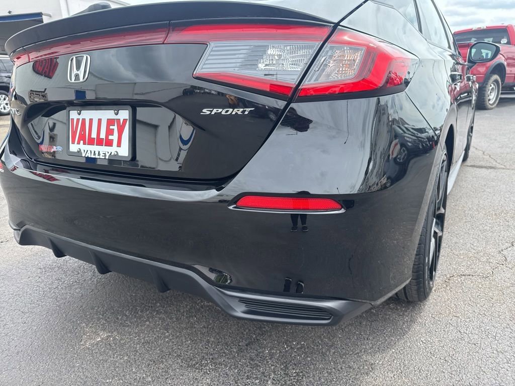 Used 2024 Honda Civic Sport image 16
