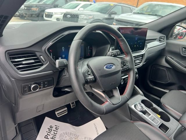 Certified 2024 Ford Escape ST-Line w/ Tech Pack #1 AWD/4WD image 7