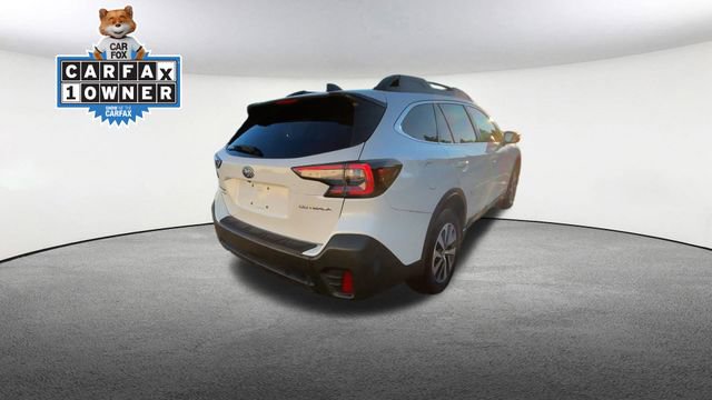 Used 2022 Subaru Outback Premium image 9