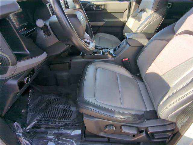 Certified 2023 Ford Bronco Everglades AWD/4WD image 16