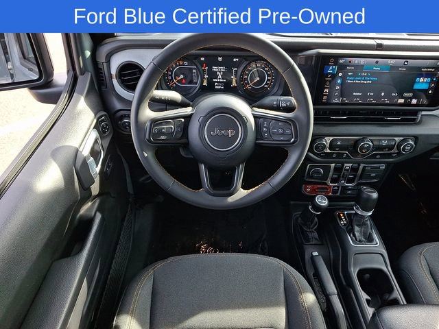 Used 2024 Jeep Gladiator Sport AWD/4WD image 13