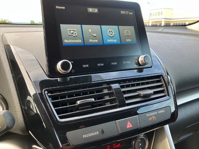 Used 2025 Mitsubishi Eclipse Cross LE AWD/4WD image 29