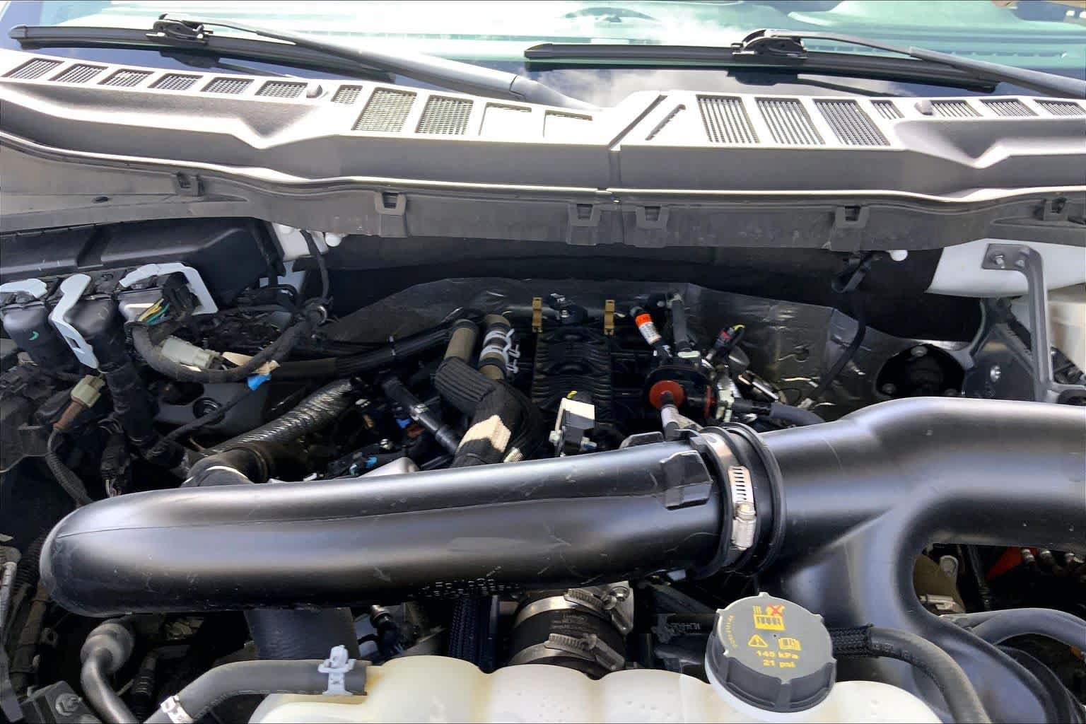 Certified 2024 Ford F150 Lariat w/ Tow/Haul Package AWD/4WD image 32