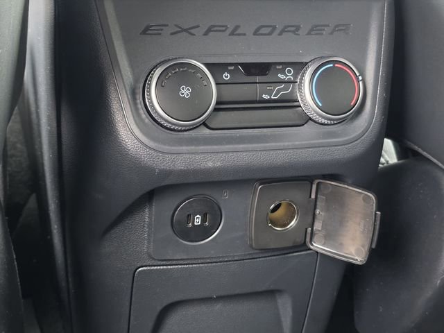 Certified 2025 Ford Explorer ST-Line image 19