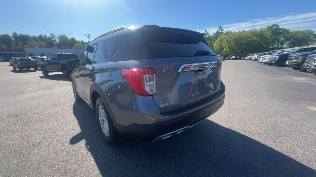 Certified 2021 Ford Explorer XLT w/ Equipment Group 202A AWD/4WD image 18