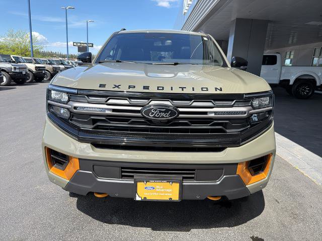 Certified 2025 Ford Expedition Tremor AWD/4WD image 2