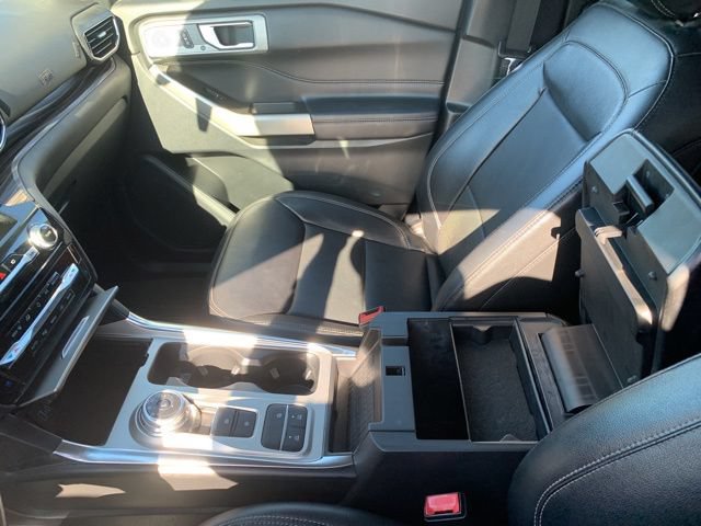 Certified 2022 Ford Explorer Limited w/ Equipment Group 301A RWD image 36