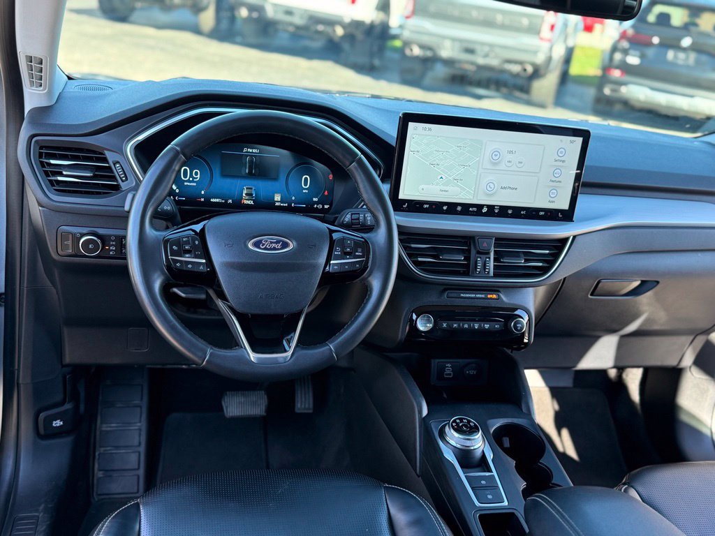 Certified 2024 Ford Escape Platinum AWD/4WD image 7