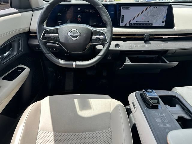 Used 2024 Nissan Ariya AWD image 17