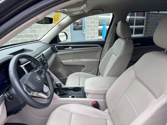 Used 2023 Volkswagen Atlas SE FWD image 13