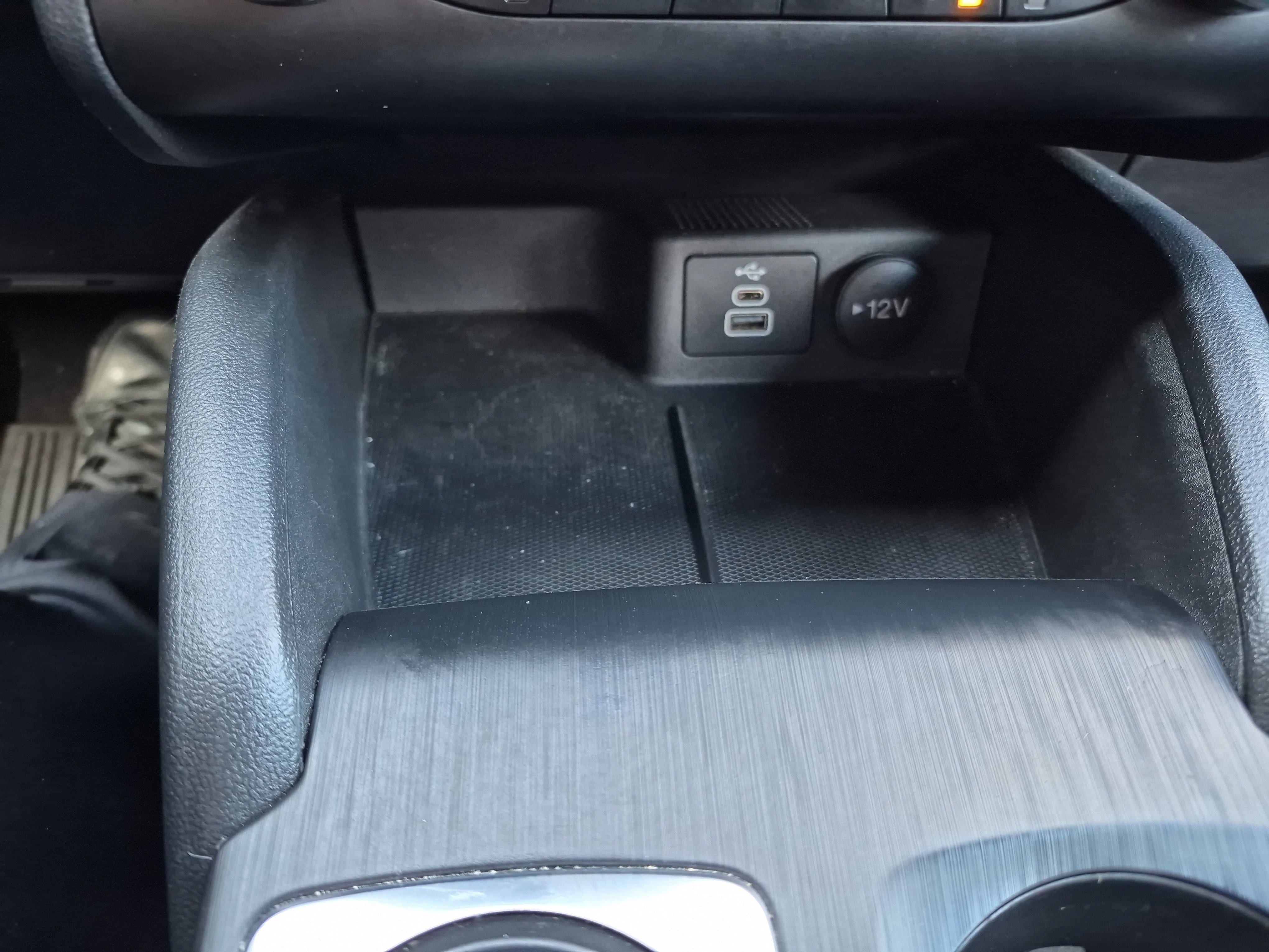 Certified 2025 Ford Escape ST-Line Elite image 31