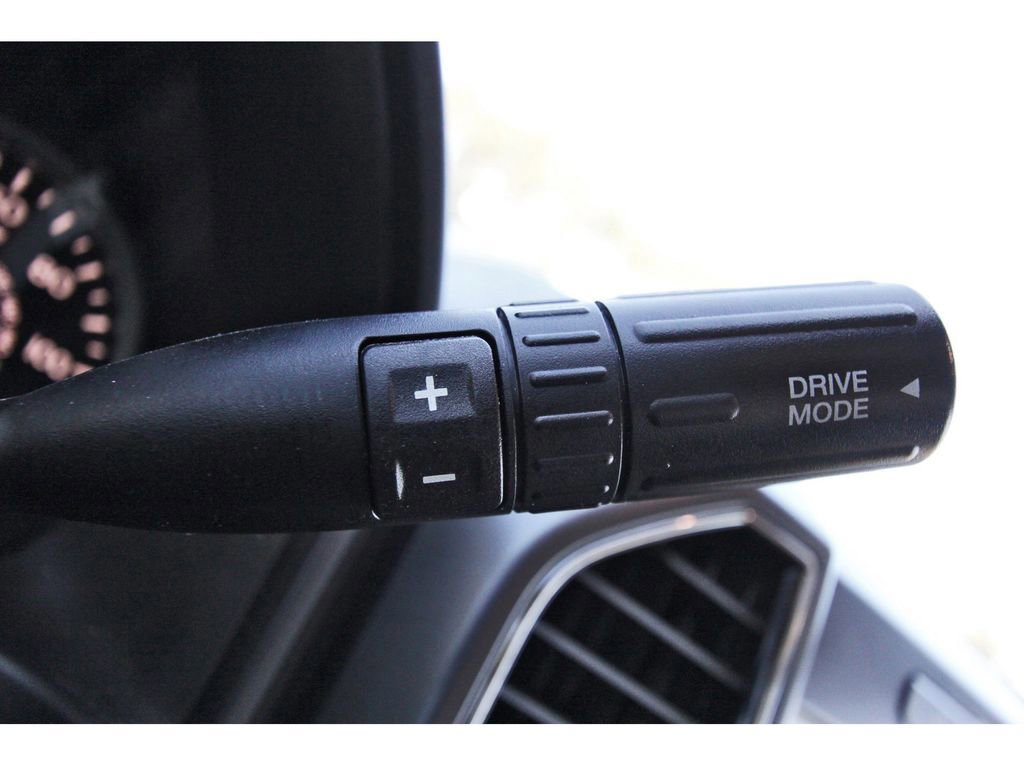 Certified 2020 Ford F150 XLT w/ Equipment Group 302A Luxury image 18