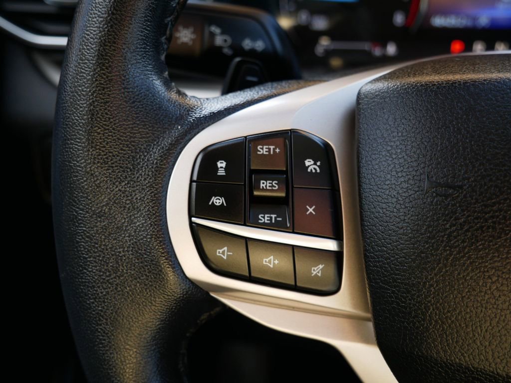 Certified 2021 Ford Explorer XLT w/ Equipment Group 202A image 20