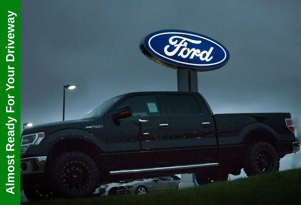 Certified 2023 Ford Expedition Limited image 16