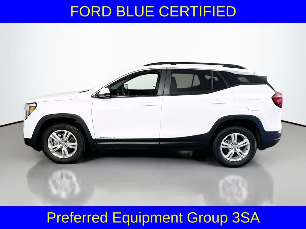 Used 2024 GMC Terrain SLE w/ Driver Convenience Package image 6