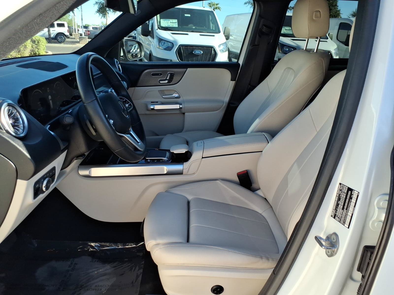 Used 2022 Mercedes-Benz GLB 250 image 14