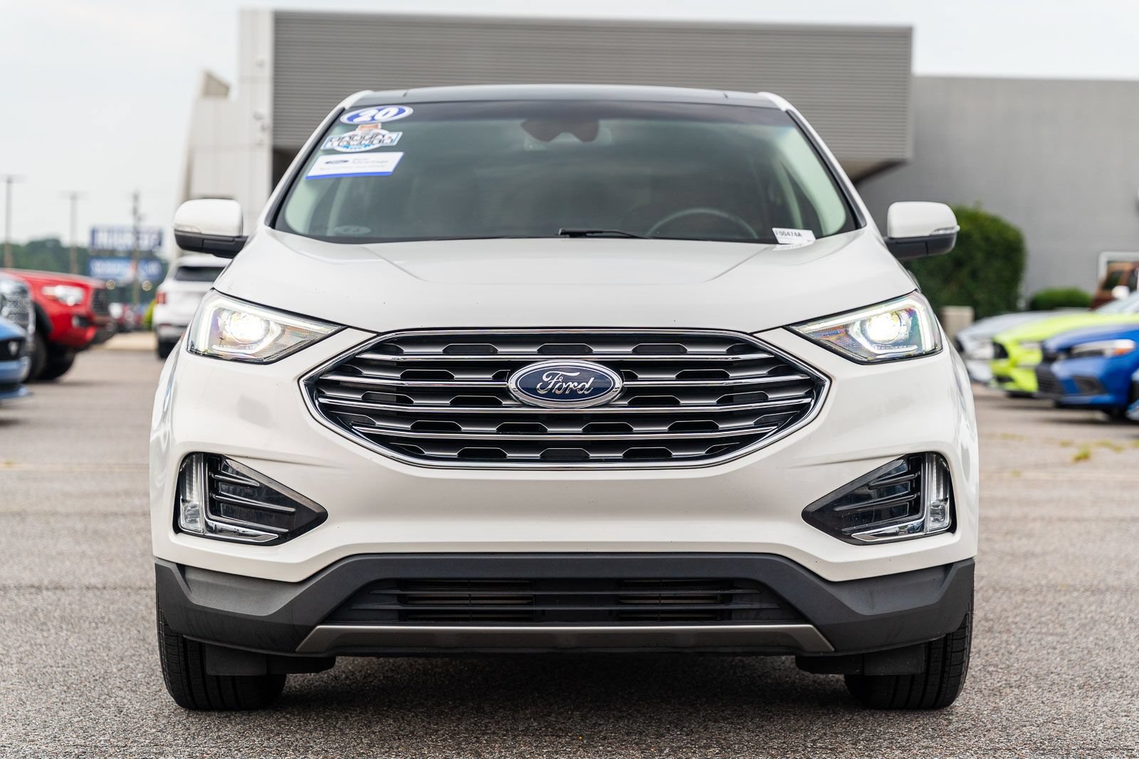 Certified 2020 Ford Edge SEL FWD image 2