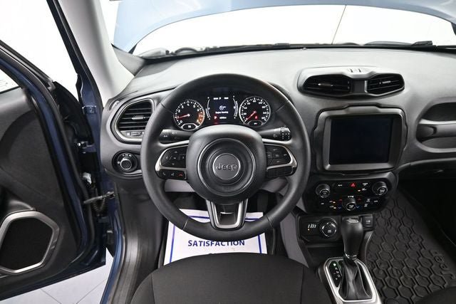 Used 2022 Jeep Renegade Sport w/ Sport Appearance Group AWD/4WD image 25