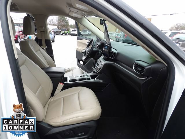 Certified 2022 Ford Explorer XLT w/ Equipment Group 202A image 31