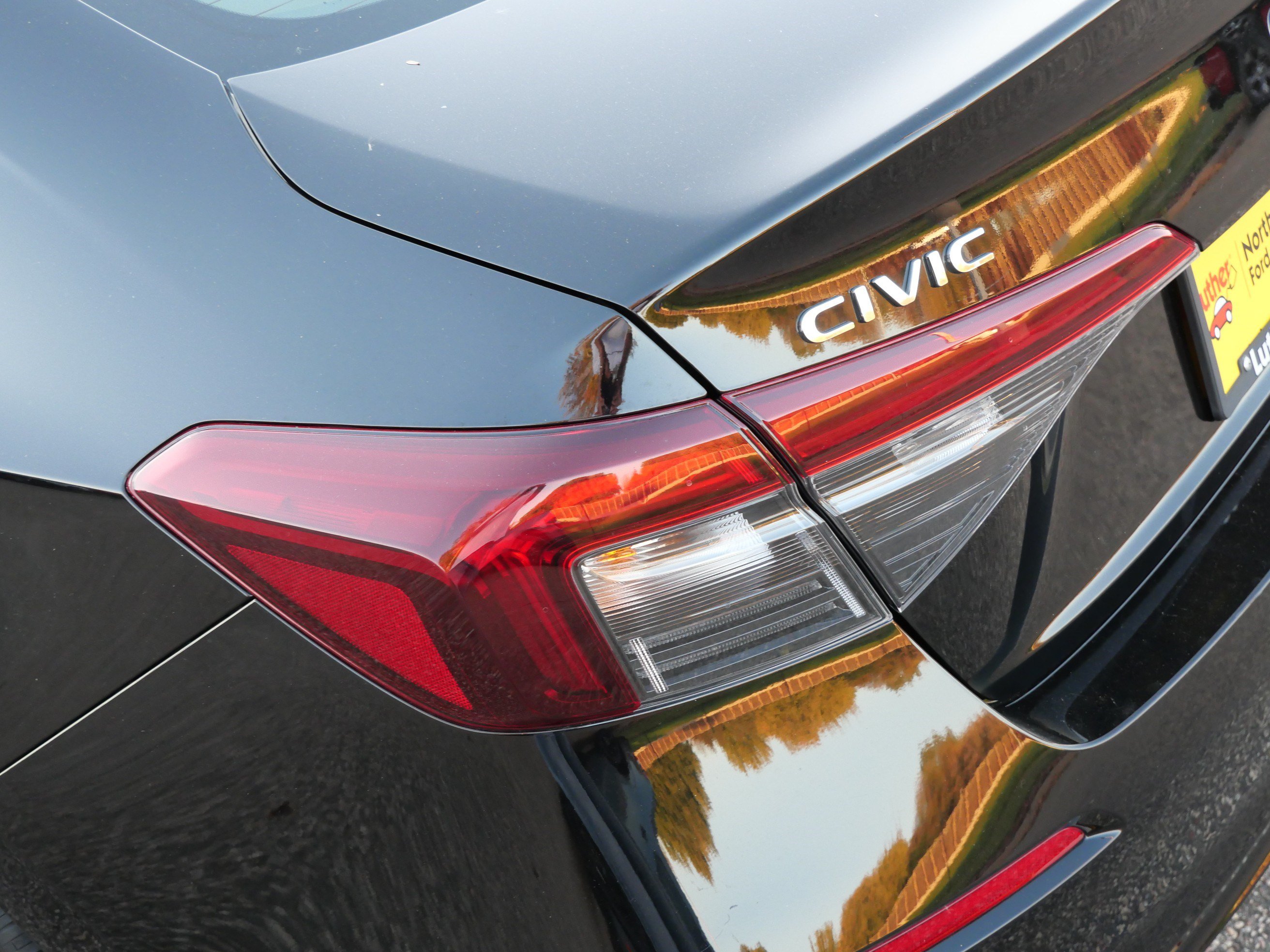 Used 2025 Honda Civic LX image 17