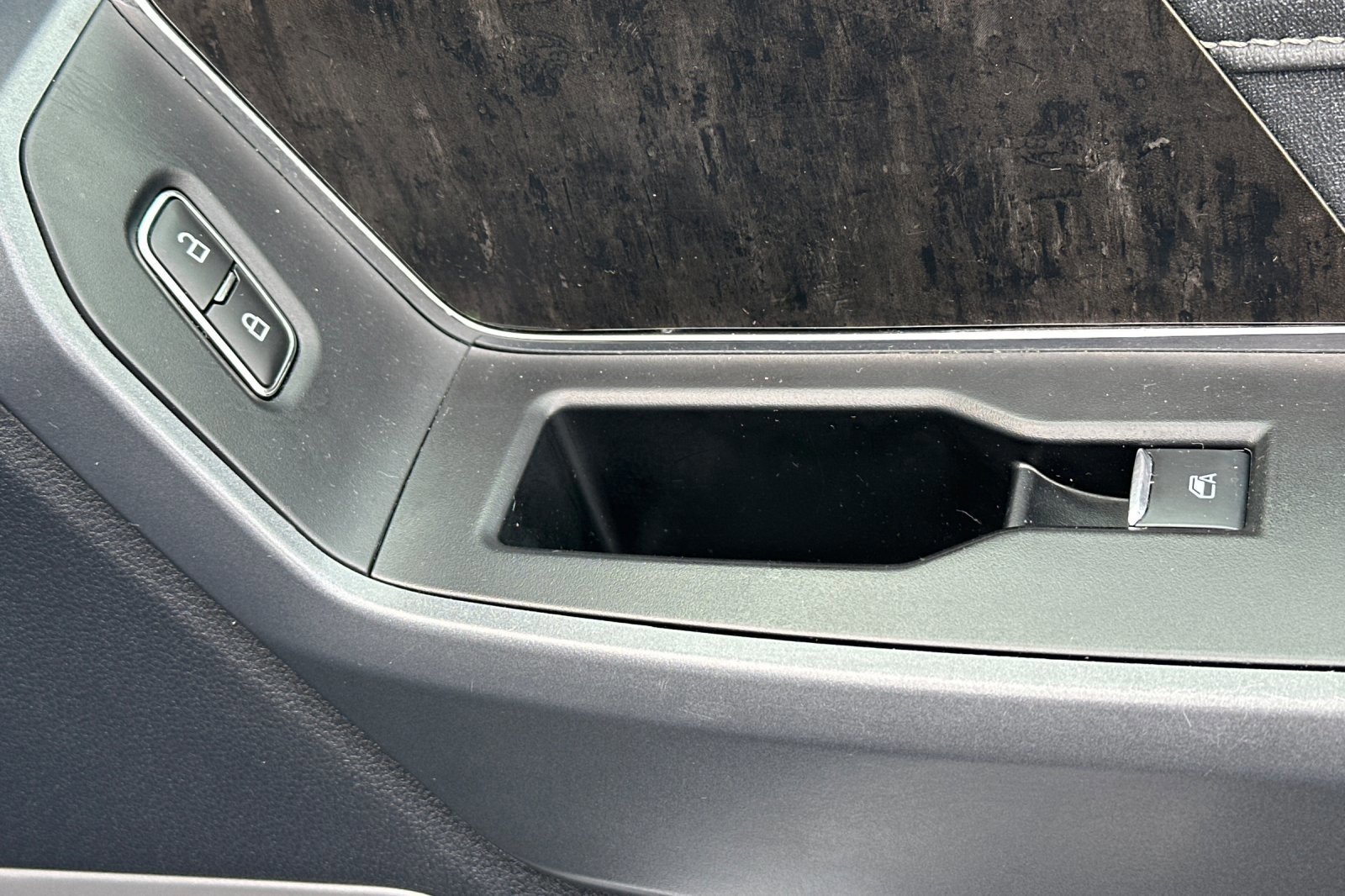 Certified 2023 Ford F250 Lariat w/ FX4 Off-Road Package image 21