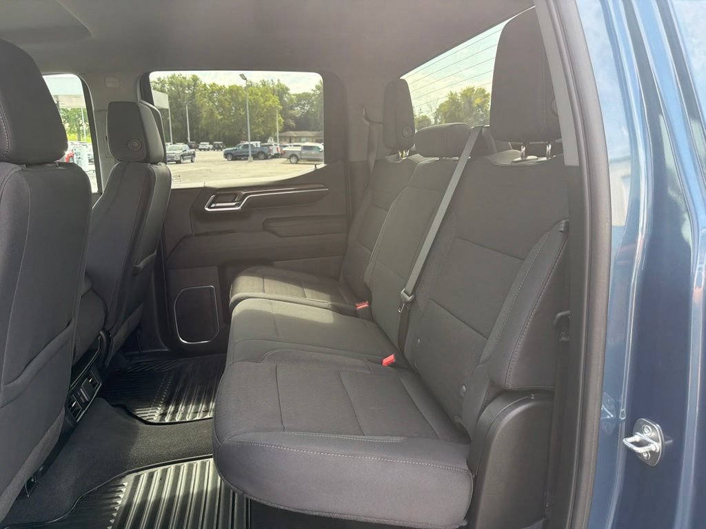 Used 2024 Chevrolet Silverado 1500 LT AWD/4WD image 13