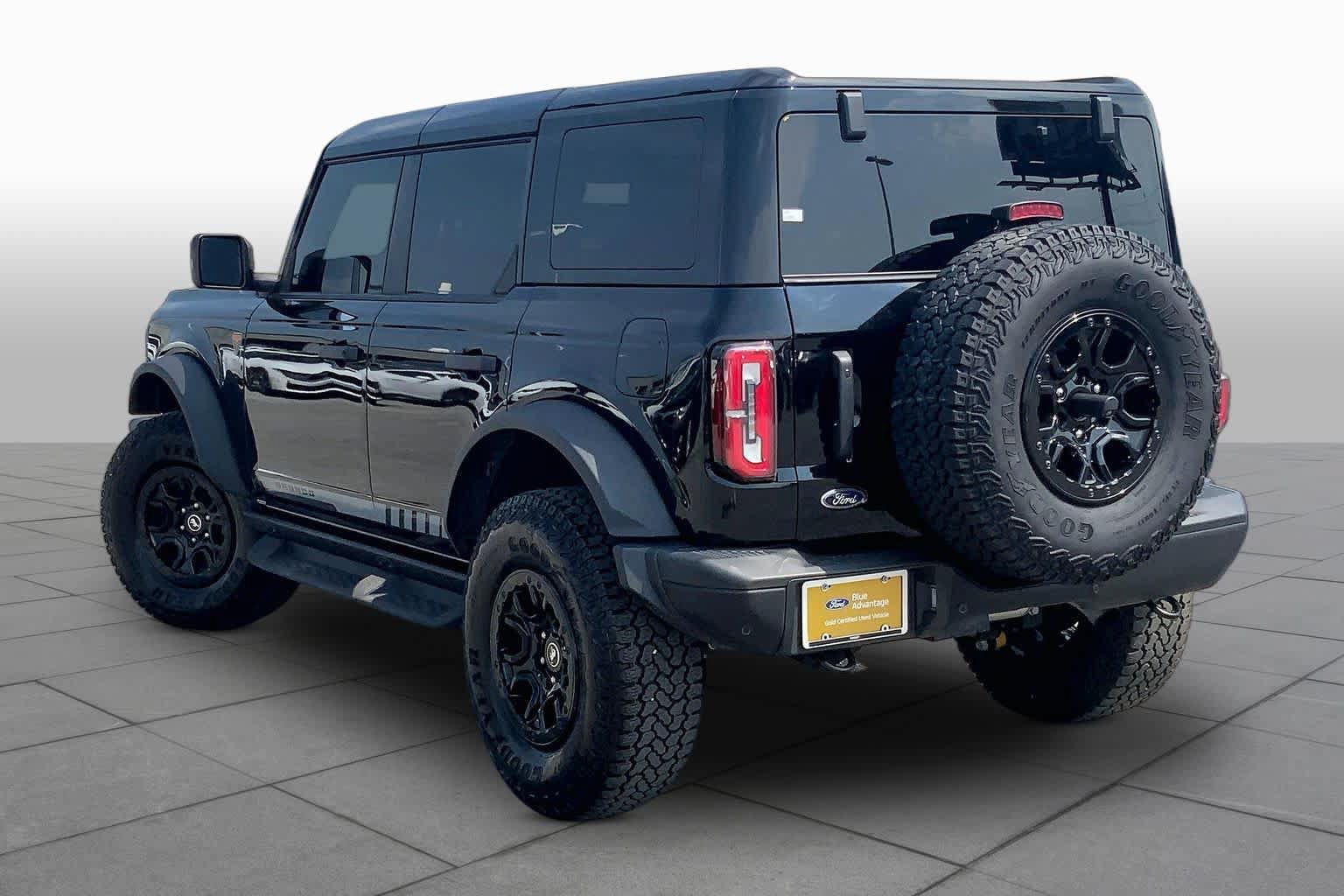 Certified 2025 Ford Bronco Badlands AWD/4WD image 12