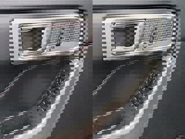 Certified 2022 Ford Explorer XLT w/ Equipment Group 202A image 13