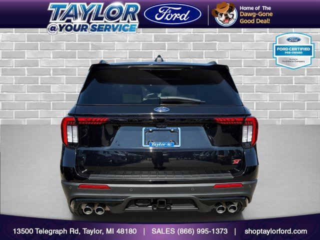 Certified 2025 Ford Explorer ST AWD/4WD image 4