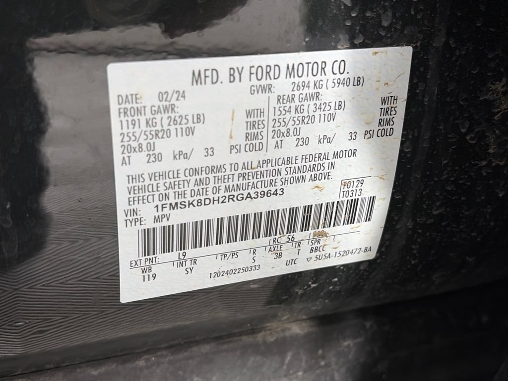 Certified 2024 Ford Explorer XLT w/ Equipment Group 202A AWD/4WD image 9