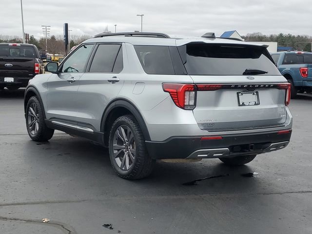 Certified 2025 Ford Explorer Active w/ Active Comfort Package AWD/4WD image 4