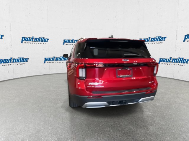 Certified 2026 Ford Explorer Platinum w/ LUX Leather Package AWD/4WD image 9