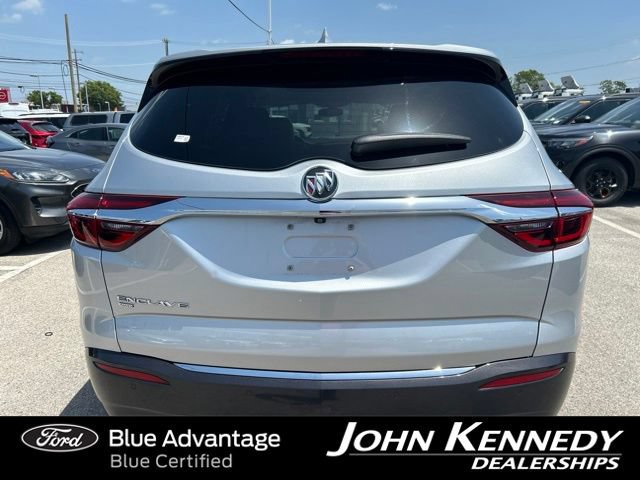Used 2021 Buick Enclave Essence w/ Sound and Sites Package AWD/4WD image 11