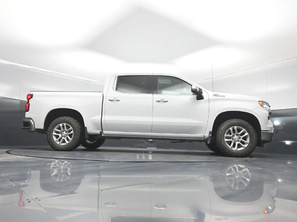 Used 2023 Chevrolet Silverado 1500 LTZ w/ LTZ Convenience Package II AWD/4WD image 47