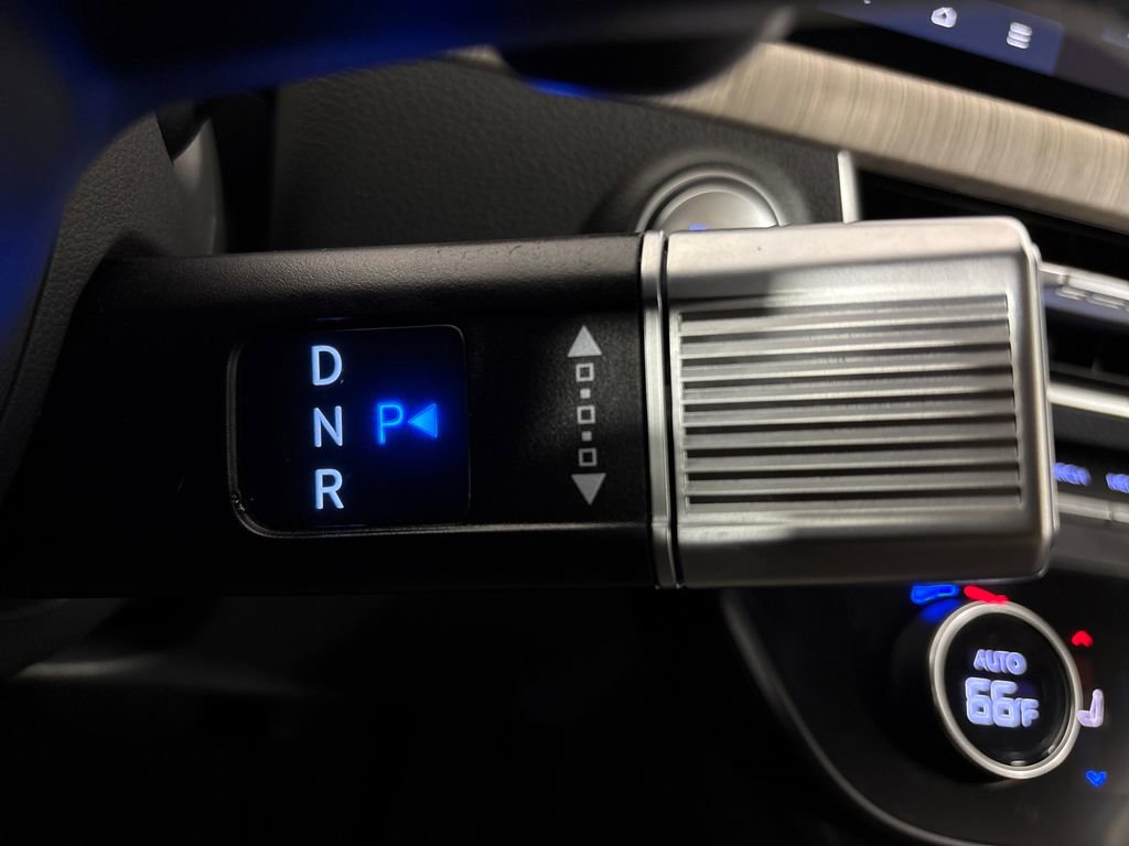 Used 2024 Hyundai Sonata Limited FWD image 27