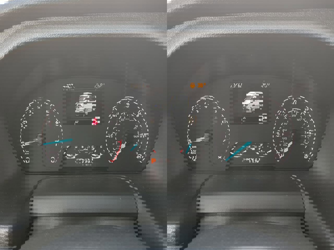 Certified 2025 Ford Transit 350 XLT image 24