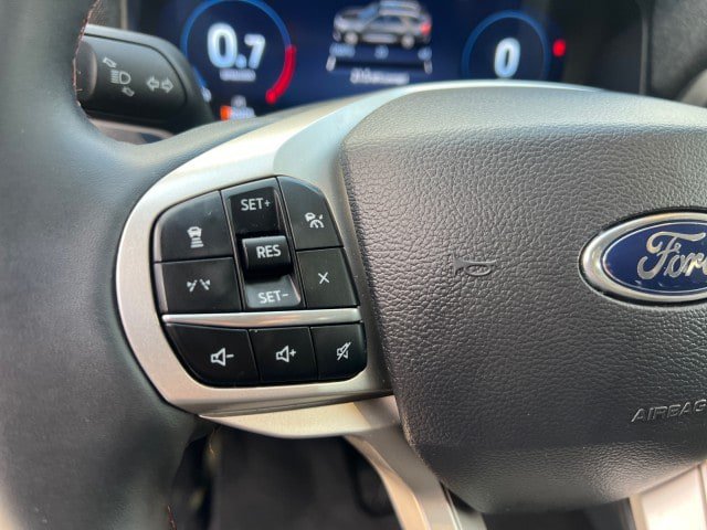 Certified 2025 Ford Explorer Active AWD/4WD image 14