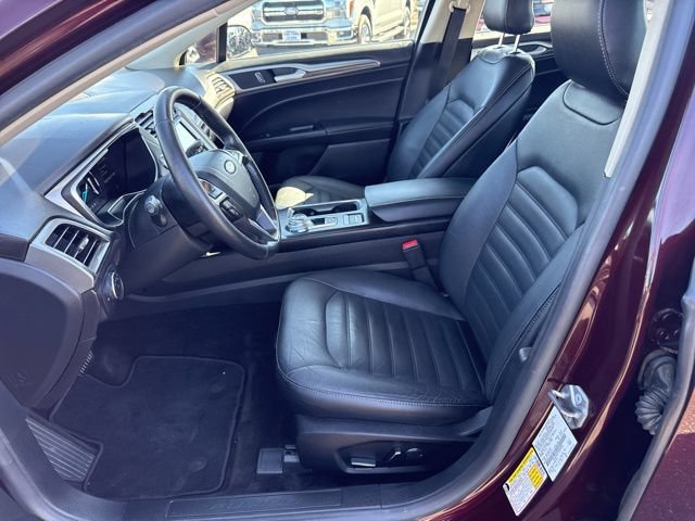 Certified 2017 Ford Fusion Energi SE FWD image 18