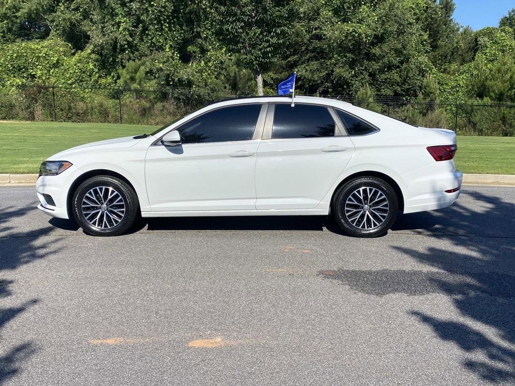 Used 2020 Volkswagen Jetta SE w/ SE Cold Weather Package FWD image 8