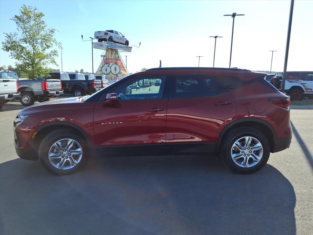Used 2019 Chevrolet Blazer LT image 2