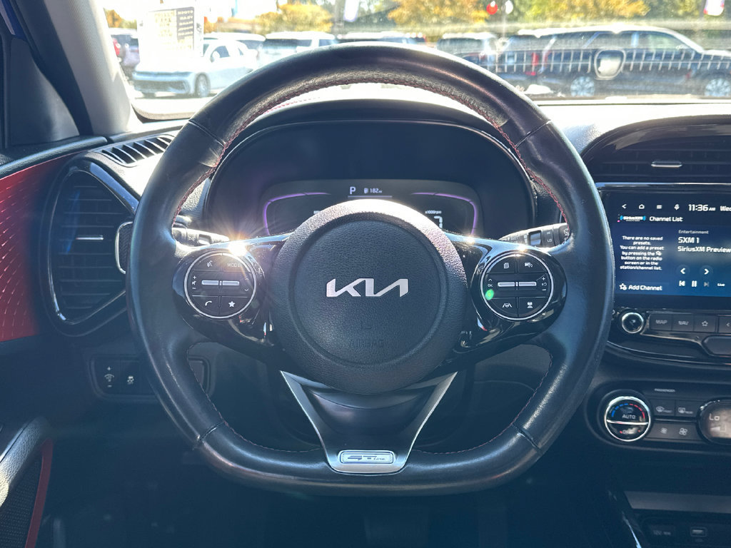 Used 2023 Kia Soul GT-Line w/ GT-Line Technology Package FWD image 24