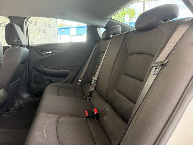 Used 2022 Chevrolet Malibu LS w/ Driver Confidence Package II FWD image 8