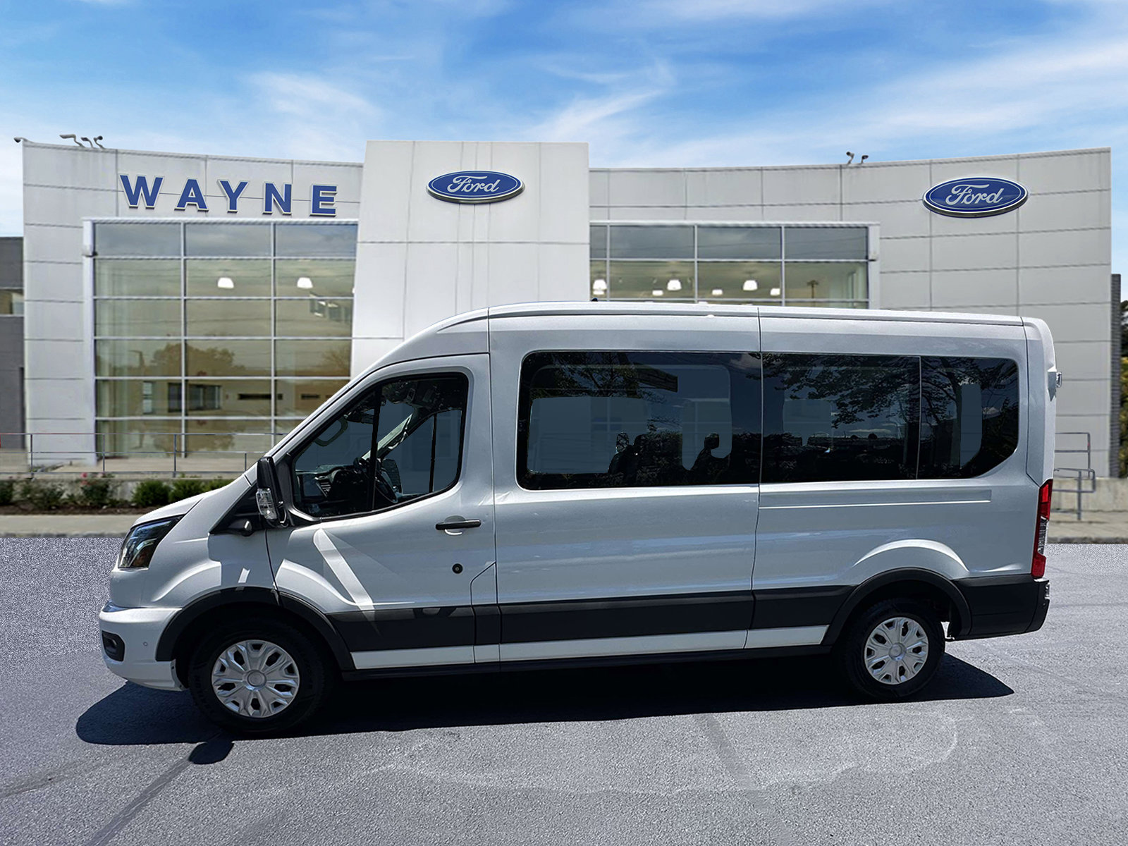 Certified 2023 Ford Transit 350 XLT RWD image 7