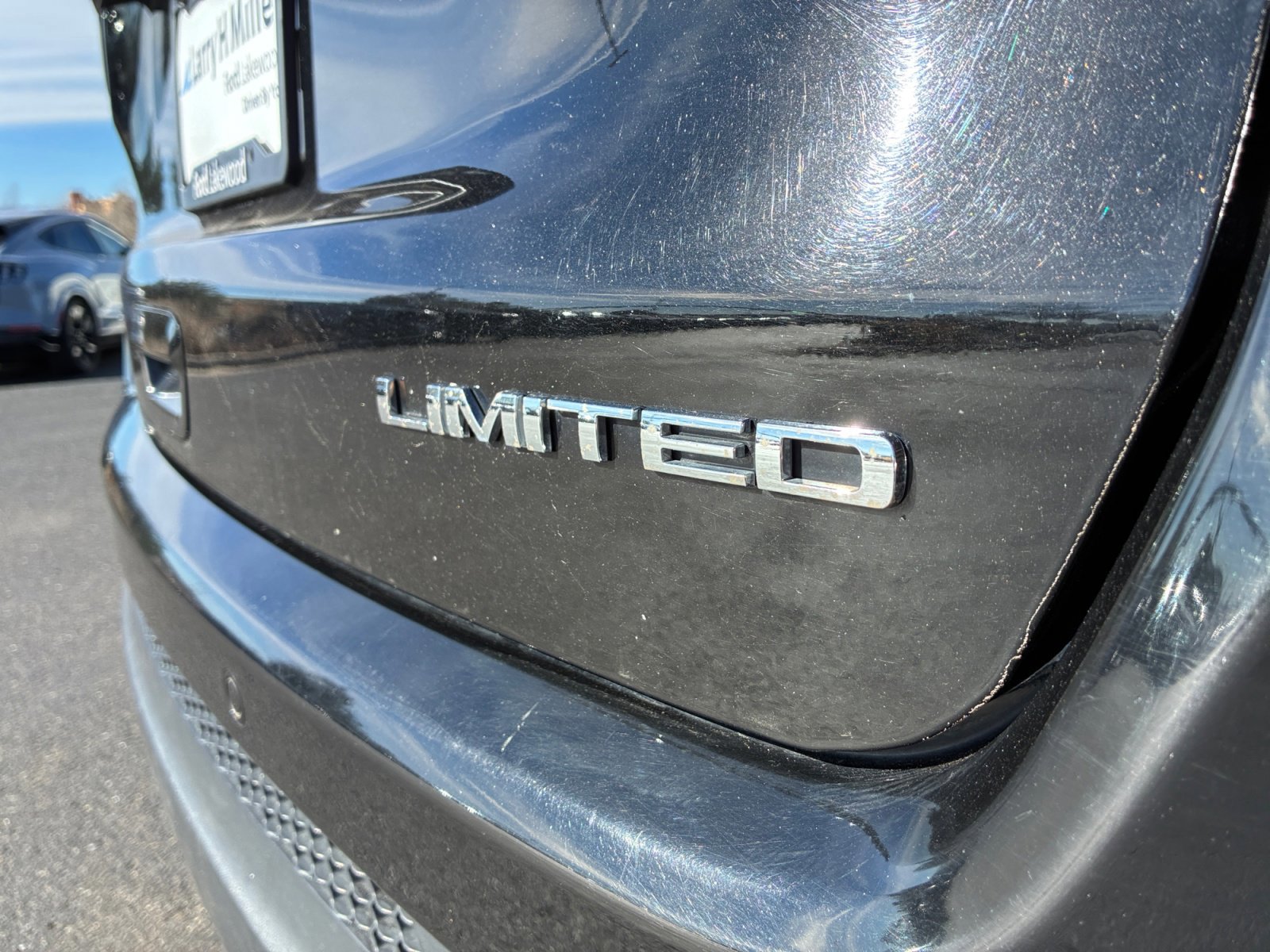 Used 2018 Jeep Compass Limited w/ Navigation Group image 24