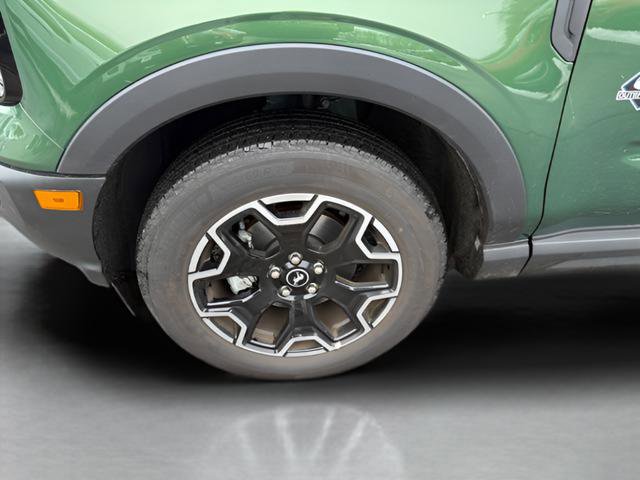 Certified 2025 Ford Bronco Sport Outer Banks w/ Outer Banks Tech Package+ AWD/4WD image 29